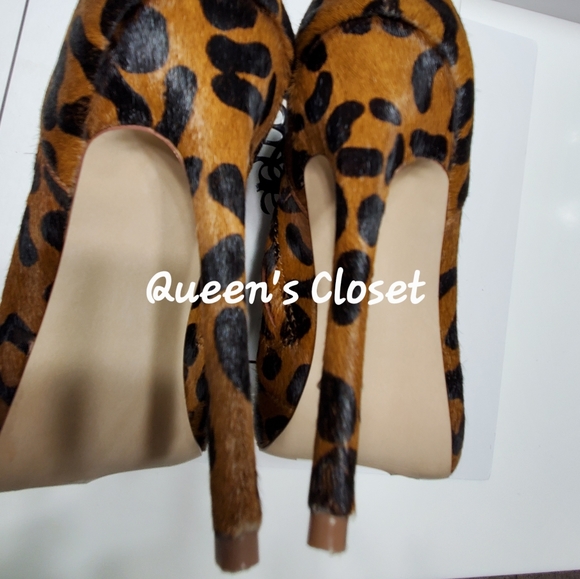 Steve Madden | Tmilan Leopard Pony Hair Opentoe Bootie - Picture 5 of 7